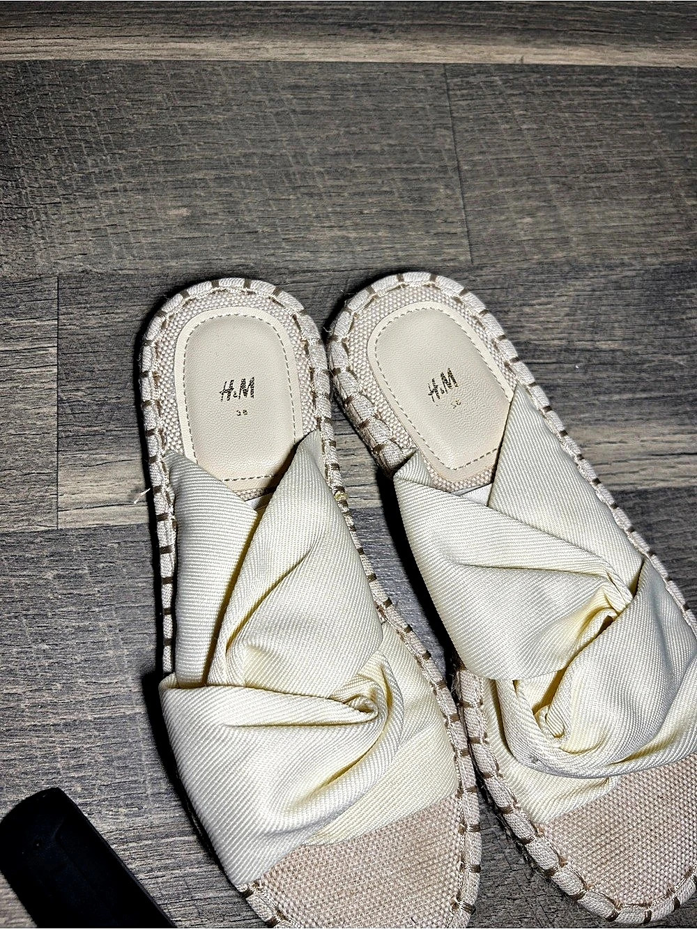 H&m bundle sandals - Picture 3 of 6
